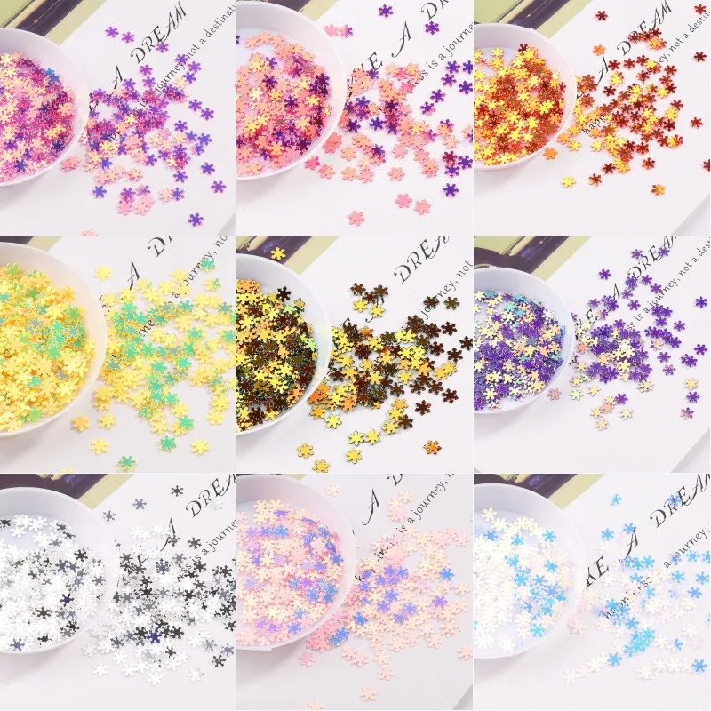 1200pcs White 5mm Snowflakes loose Sequins Christmas Gift Glitter Paillettes for Nail Art manicure/wedding decoration confetti