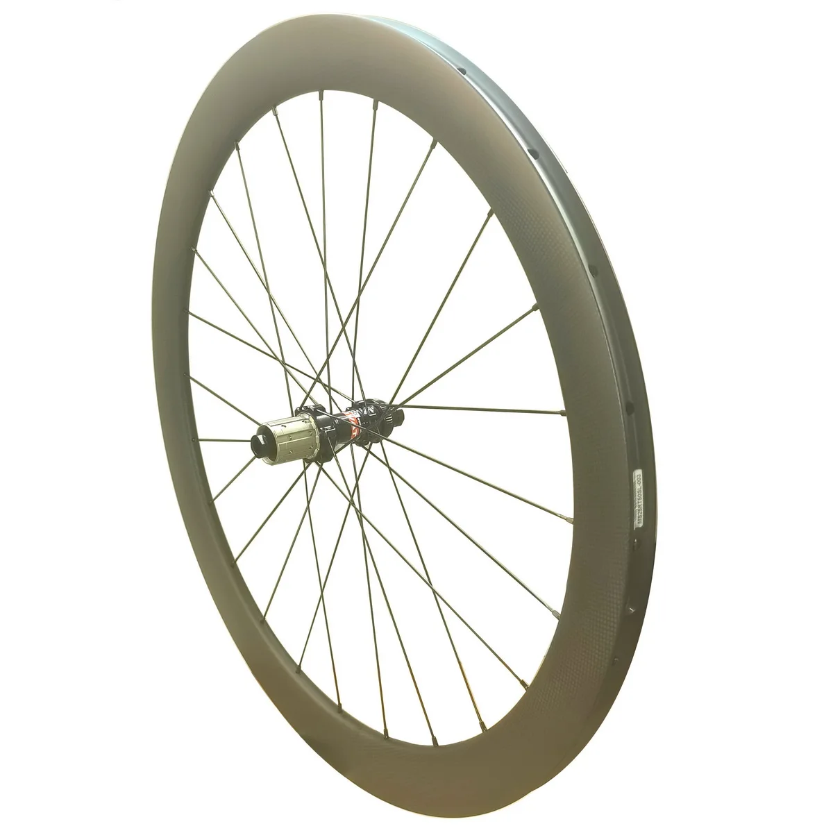 

Легкие дорожные дисковые колеса, трубчатая колесная пара, спицы Sapim, центральный замок, 6 болтов XD, XDR, 30 мм, 35 мм, 38 мм, 45 мм, 50 мм