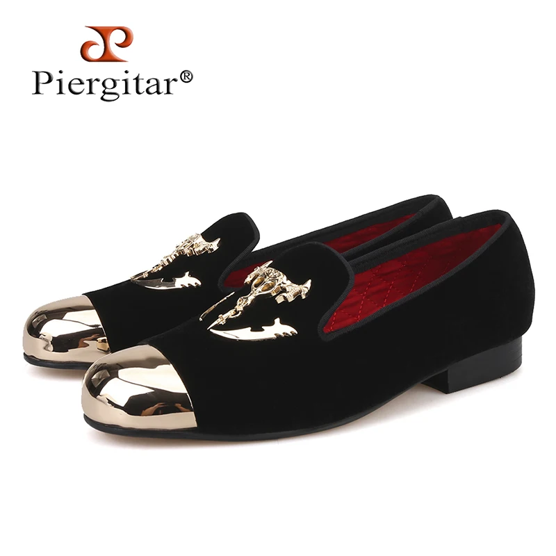 Piergitar Men Black Velvet Shoes With Skull Buckle And Gold Toe British Style Men Loafers Luxurious Men Dress Shoes Men's Flats
