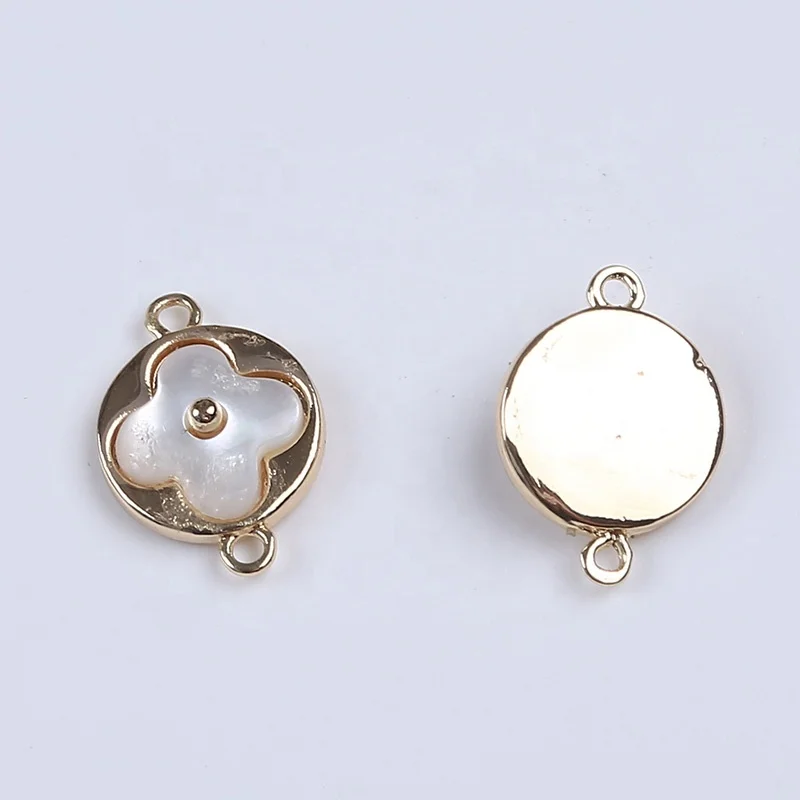 11.5*11.5mm Alloy Gold Plated Mother Of Pearl Shell Round Shape Four Leaf Clover Charm Pendant