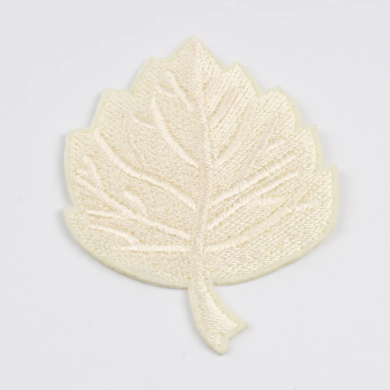 10pcs/lot Embroidered Maple Patch Cartoon Leaf Stickers Iron On Sew On Clothing Appliques DIY Patchwork Crafts Garments Badge image 3