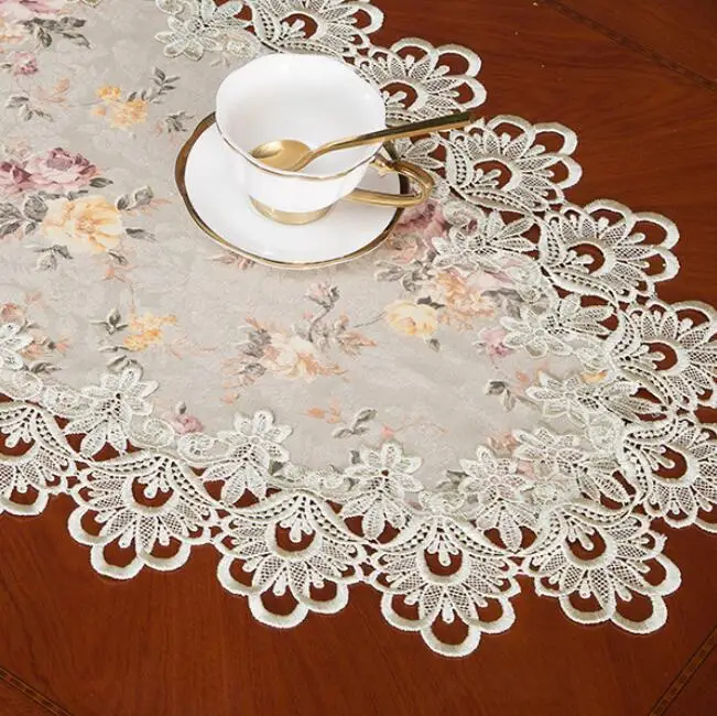 Luxury Modern Retro European Embroidered Floral Oval Tablecloth Lace Crochet Table Dinning Table Cover Living Room Table Mat