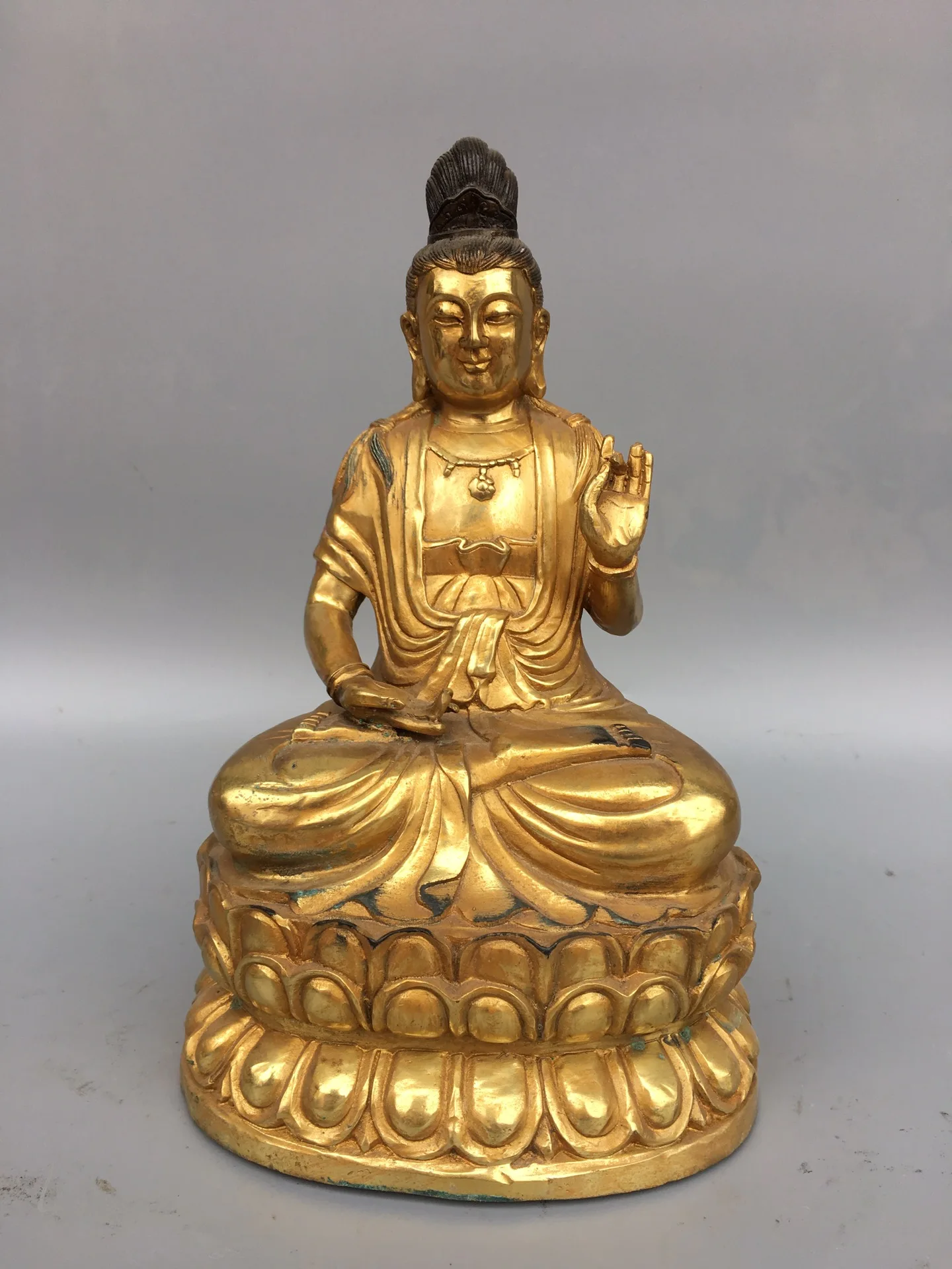 

10"Tibetan Temple Collection Old Bronze Gilded Guanyin Bodhisattva Lotus Terrace Sitting Buddha Ornaments Town House Exorcism