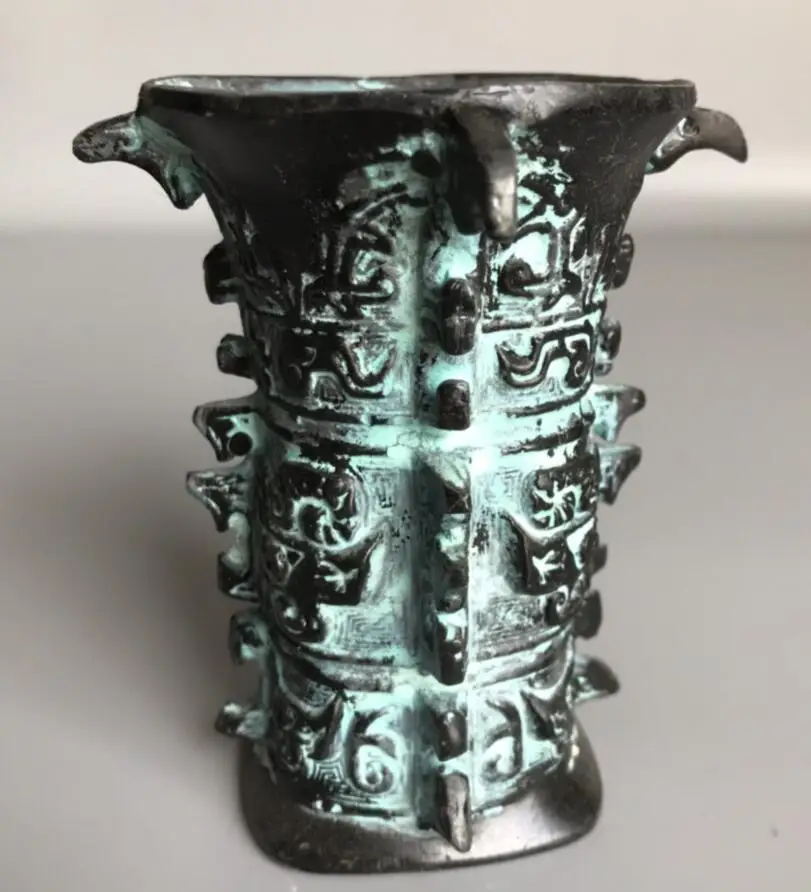 

China bronze archaize vase crafts statue