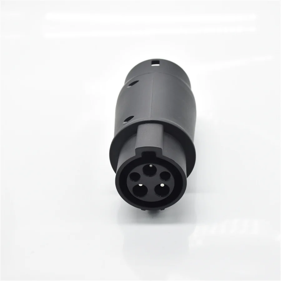 

Electric Cars Vehicle Charger Charging Connector Adapter IEC 62196 to SAE J1772 Withstand Voltage 2000V