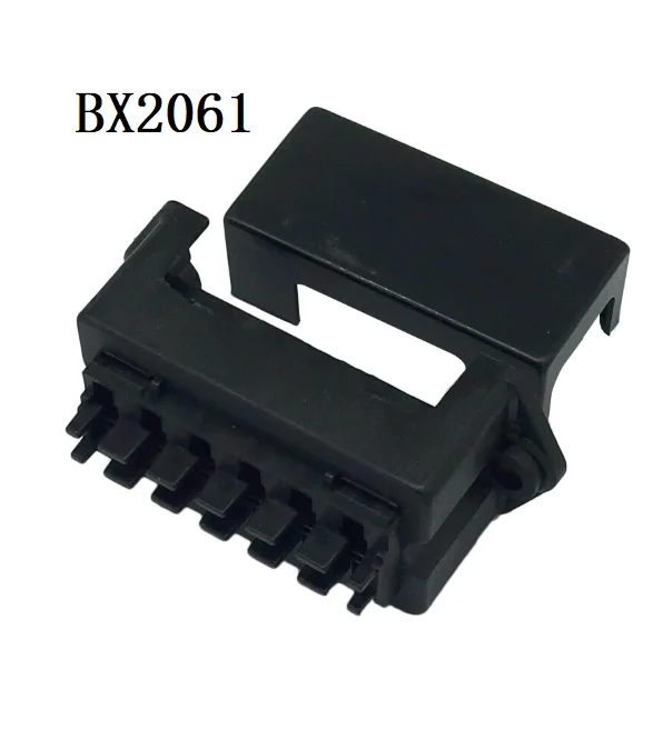 100 sets 6 Road Medium Auto Relay Fuse Box with 12pcs Terminals BX2061 Free shipping