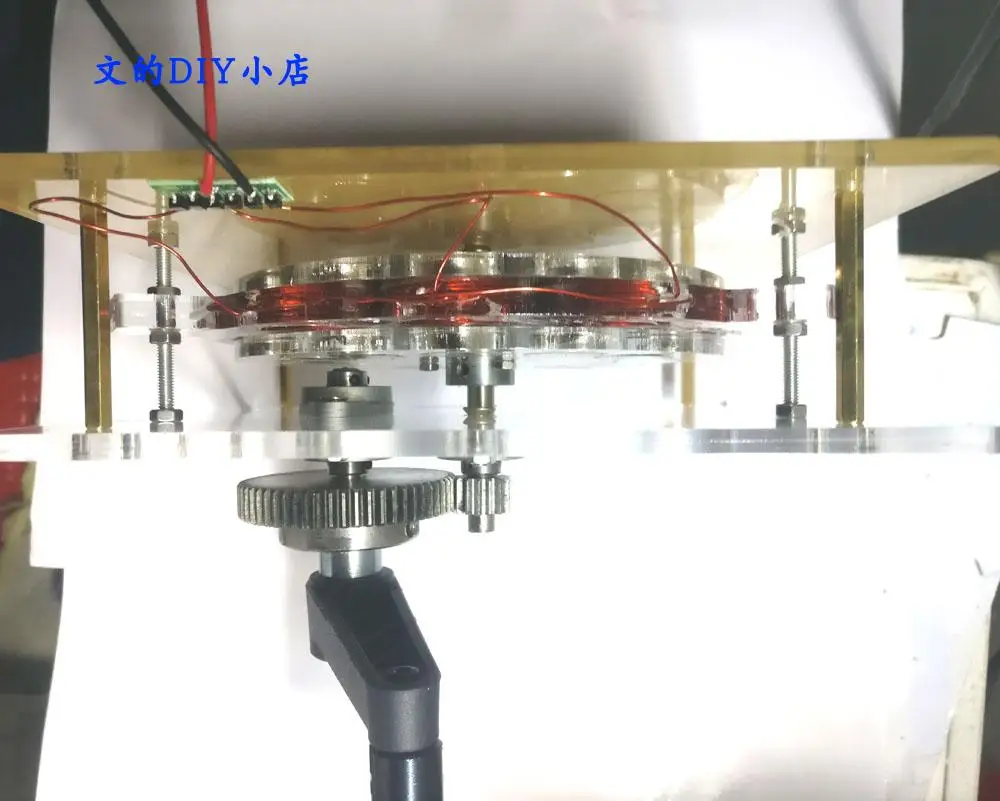 Coreless disc generator, disc generator, wind turbine, hand crank generator, alternator Generator gear handle