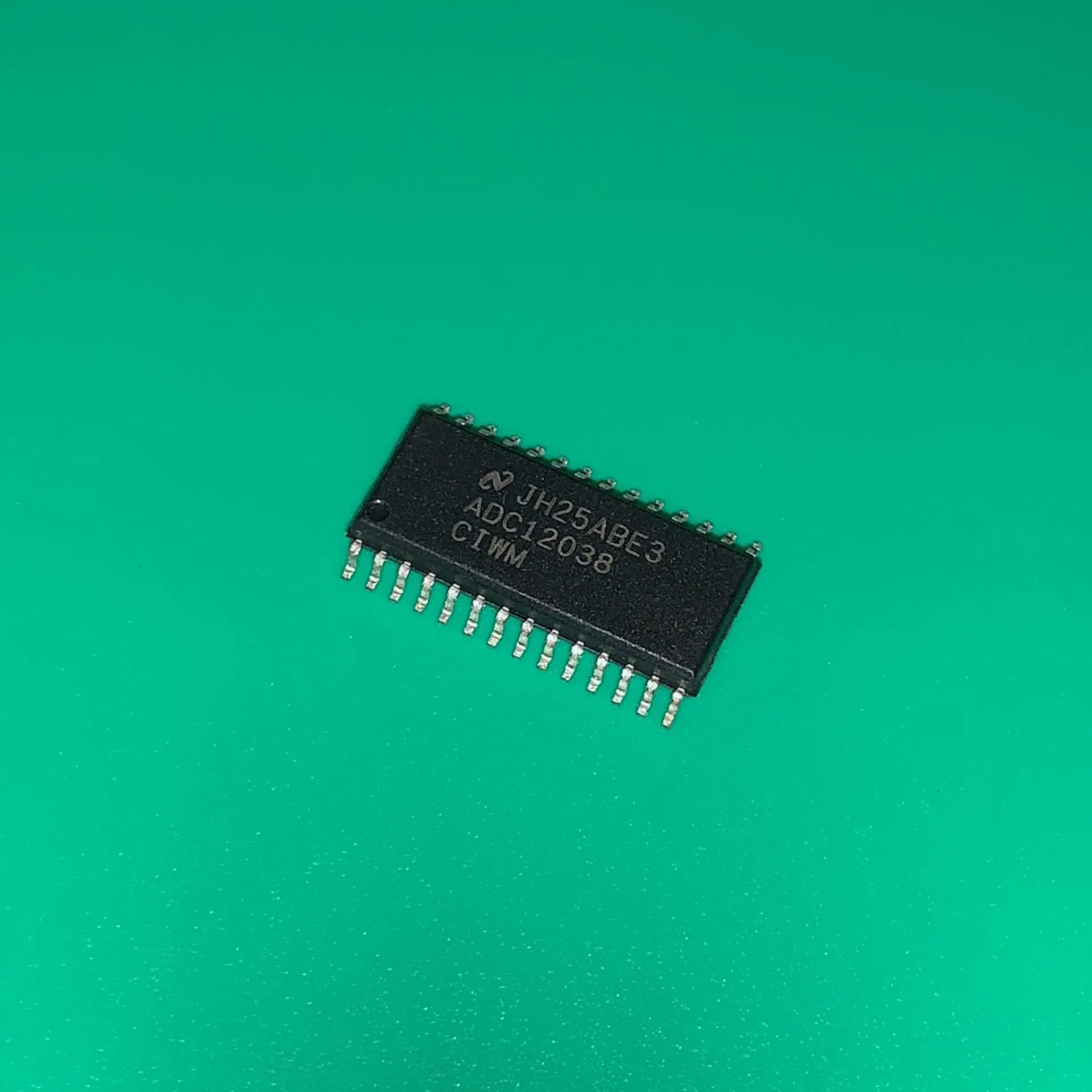 

ADC12038CIWM X/NOPB SOP28 ADC12038 CIWM ADC 12BIT SER I/O 28-SOIC ADC 12038 CIWM ADC12038CI ADC12038CIWMX/NOPB 12038