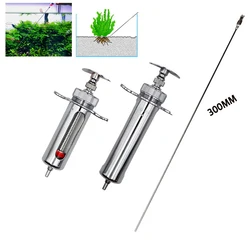 Fish tank plant liquid fertilizer syringe is used to add aquatic plant liquid fertilizer to remove planarian fish from feeding