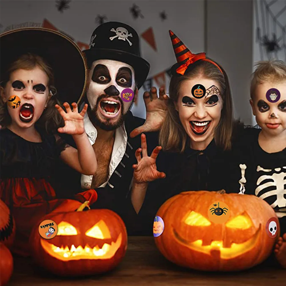 500 قطعة ملصقات هالوين مستديرة أكياس الحلوى الديكور اليقطين ملصقات هدية التعبئة والتغليف ختم بطاقات ذاتية اللصق ملصقات