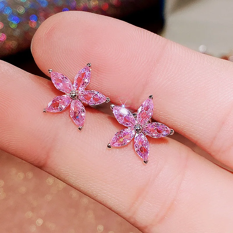 Huitan Chic kolczyki sztyfty w kształcie kwiatu dla kobiet luksusowa wkładka jasna cyrkonia moda wszechstronna biżuteria dziewczęca New Arrival — zdjęcie 3