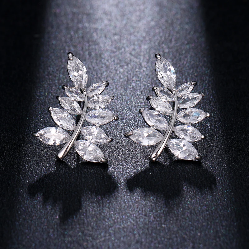 Bettyue For Women Dress Up Vivid Tree Model Of Flying In The Wind AAA Zirconia Fascinating Earring Fashion Party Brilliant Gift