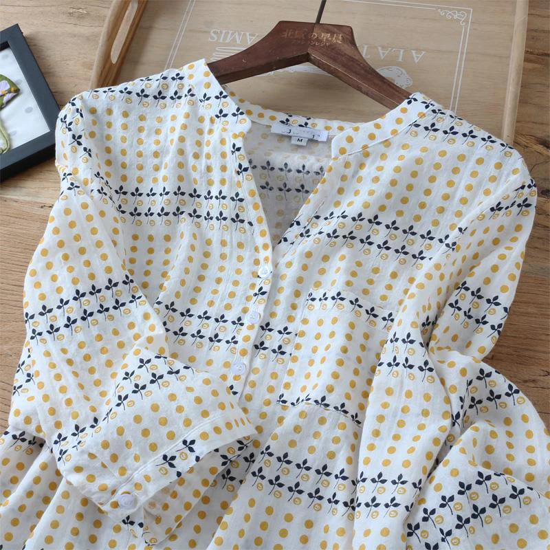 Summer New Arts Style Women 3/4 Sleeve Casual V-neck Shirts Vintage Print Loose Blouses 100% Cotton Femme Tops High Quality M81