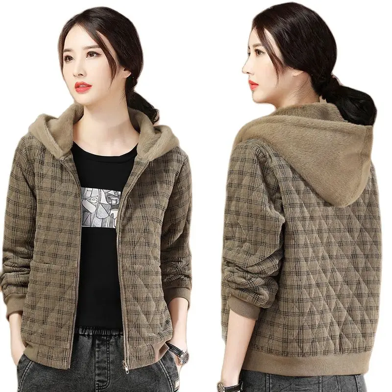 Casual Thin Women\'s Cotton Coat Corduroy Short Jacket 2024 New Autumn Winter Korean Add Thick  Lamb Wool Plaid Coat Female Tops