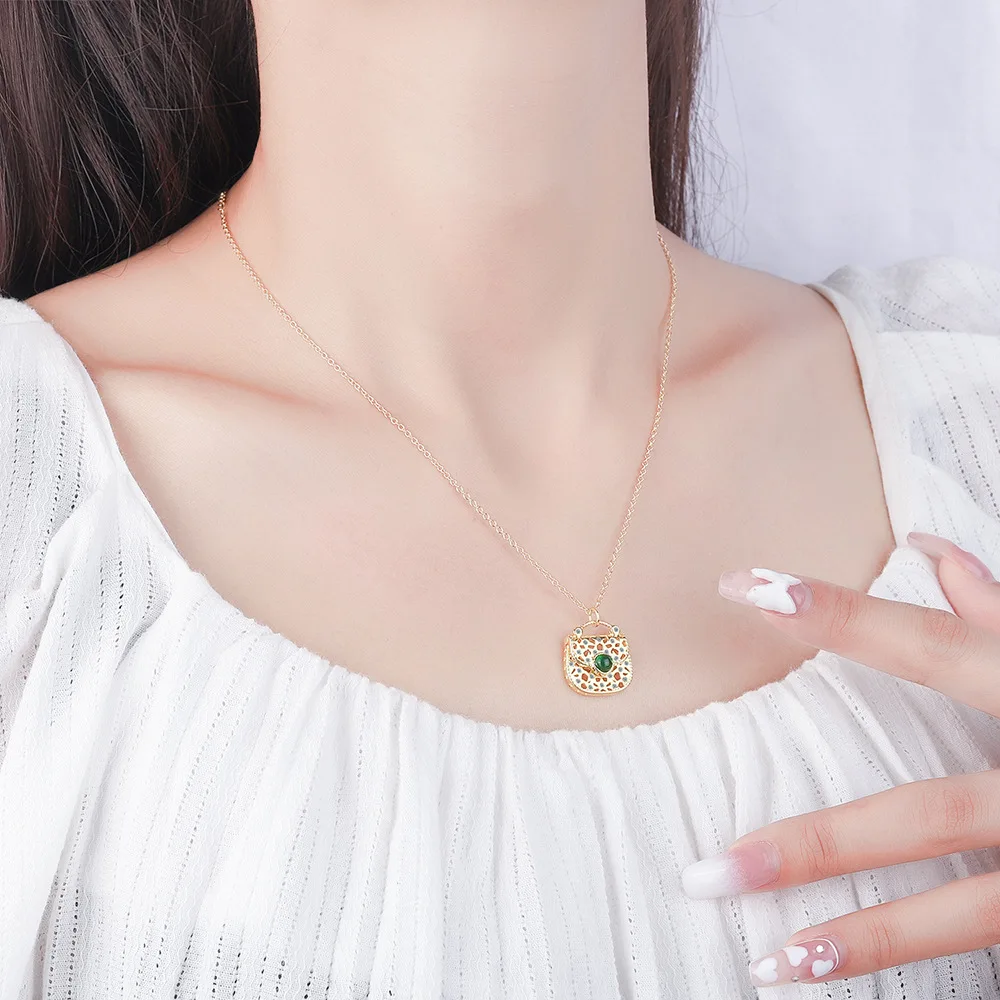 

Buyee 925 Sterling Silver Female Pendant Chain Green Crystal Golden Necklace for Women Fashion Fine Jewelry Chain Gift