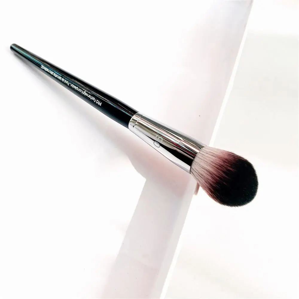 Pro Featherweight Complexion Brush #90 Seamless Foundation Blush Bronzer Makeup Brush Cosmetics Tools