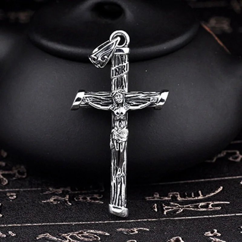 Fashionable Income Jesus Cross Necklace Exquisite Men\'s Vintage Cross Pendant Pendant God\'s Lucky Girl Gift Christmas Gift