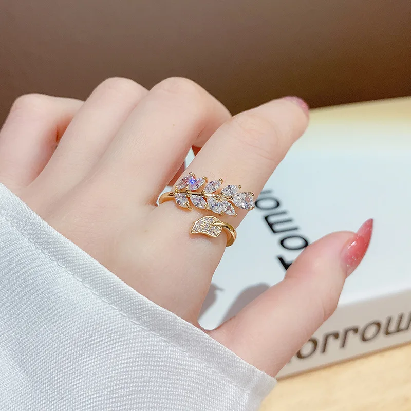 Glittering Zircon Gold Color Leaf Rings For Woman in 2025 Goth Girl's Fashion Jewelry Korean Party Luxury Finger Set Accessories