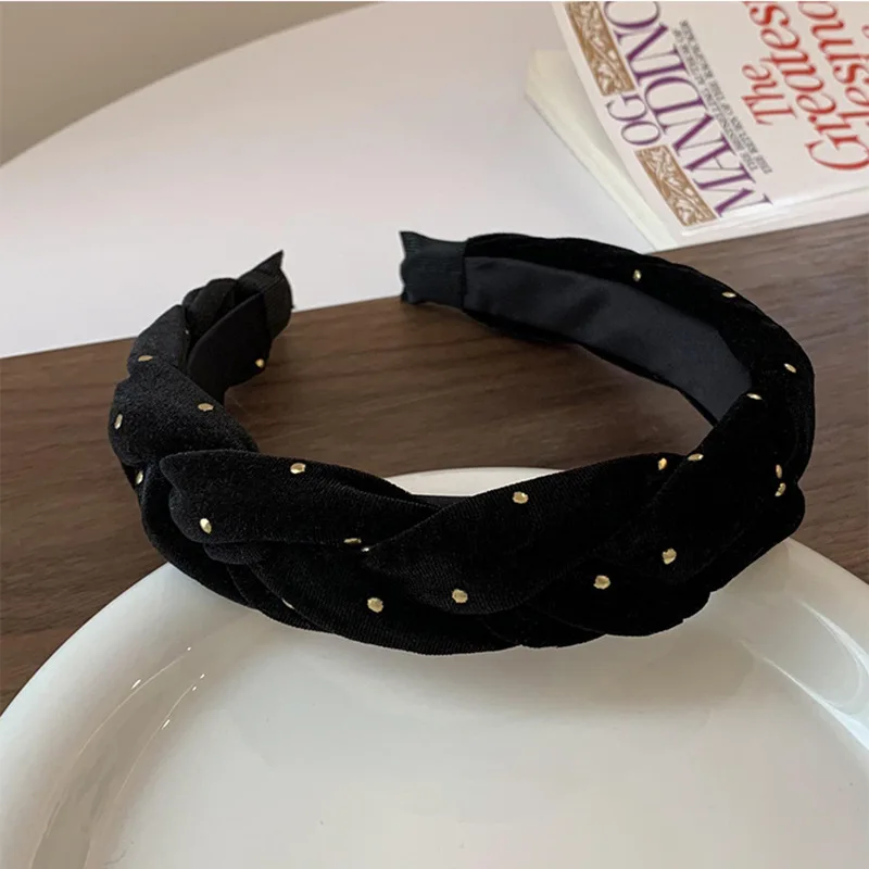 Korean version of the retro wave dot velvet twist headband temperament wild high head pressure headband net red new headhoop