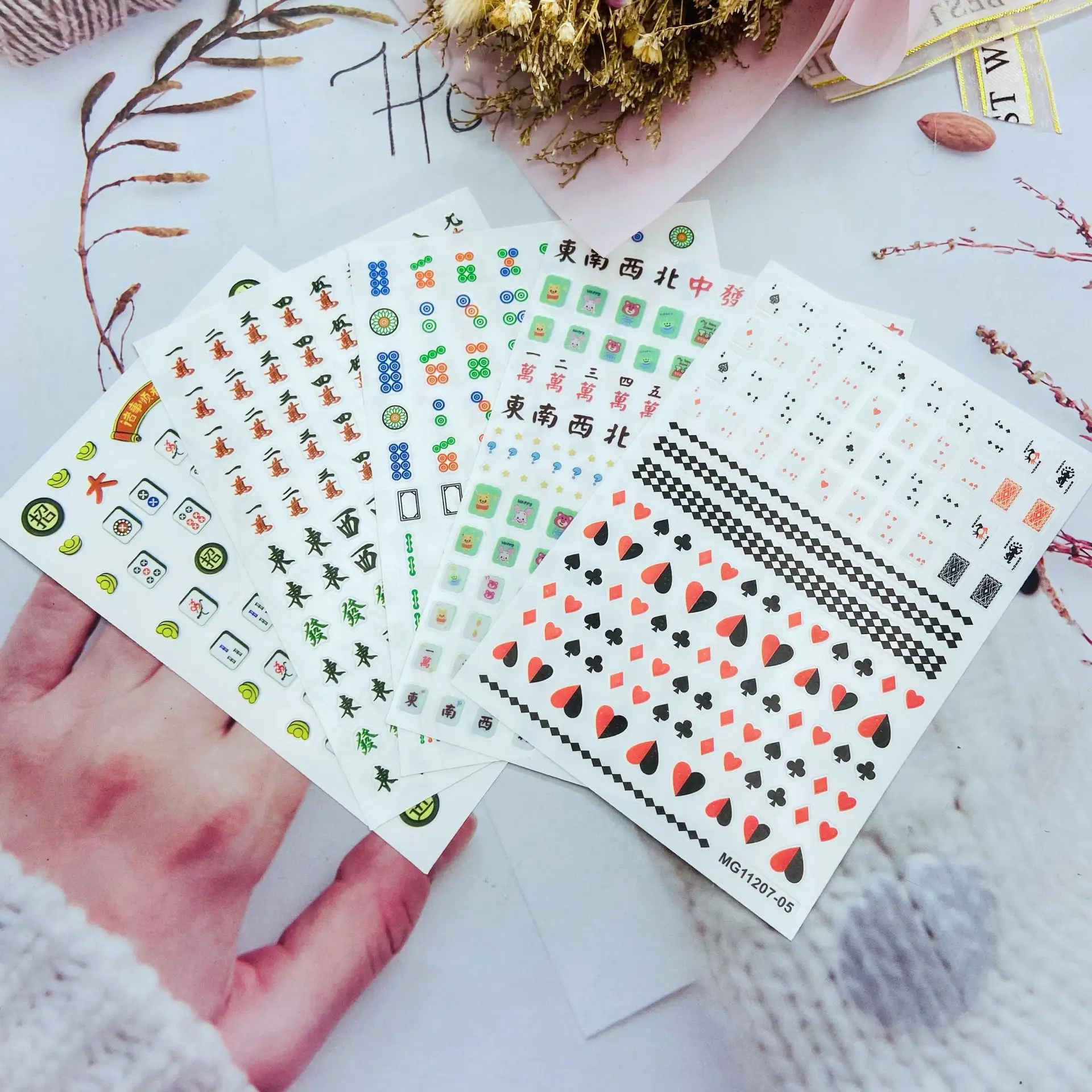 Fashion New Arrival Japanese Style Nail Stickers Thin Light Traceless Dry Nail Decals New Chinese Style Mahjong Poker Serious