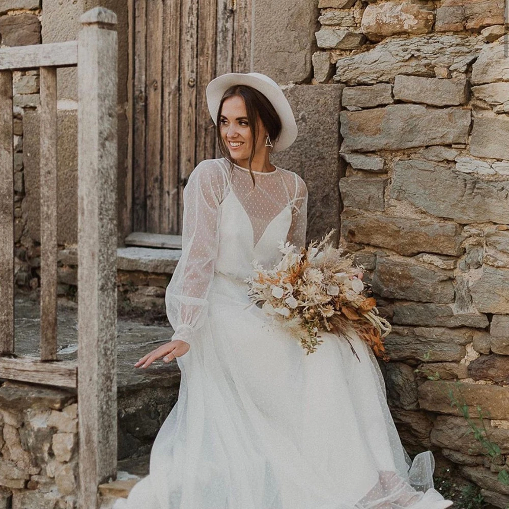 Transparent Tupfen Tüll Hochzeit Kleider Lange Ärmeln Nach Maß 2021 EINE Linie Strand Hohe Split Illusion Boot-ausschnitt Braut kleid