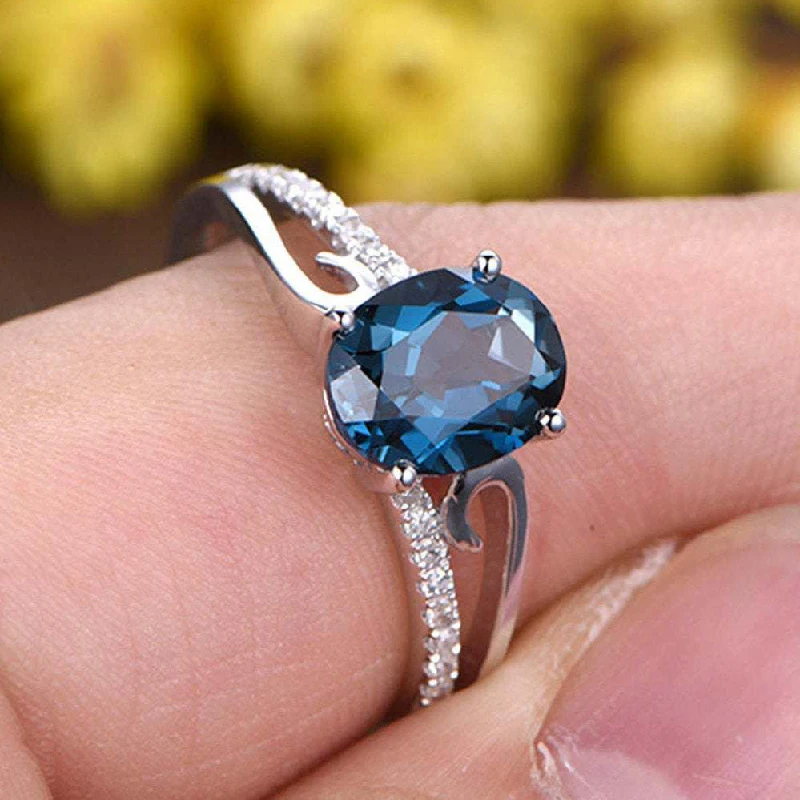 Trendy Rings for Women 925 Silver Jewelry Oval Shape Sapphire Zircon Gemstone Finger Ring Wedding Promise Party Gift Accessories