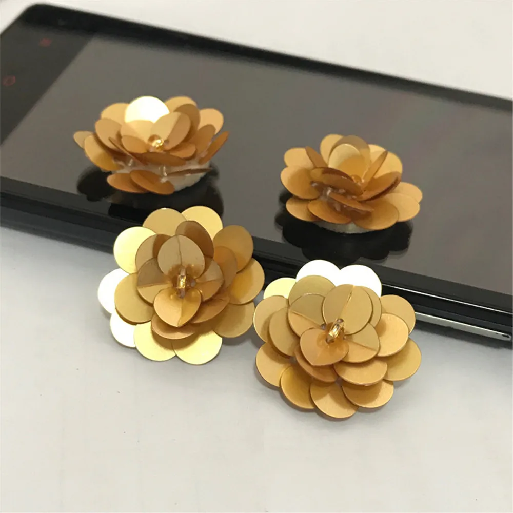 AHYONNIEX 10pcs/lot 2.5CM Sequins Flowers Parches Beads Patches Sew On Beading Applique for Clothes DIY Earrings Shoes Bags