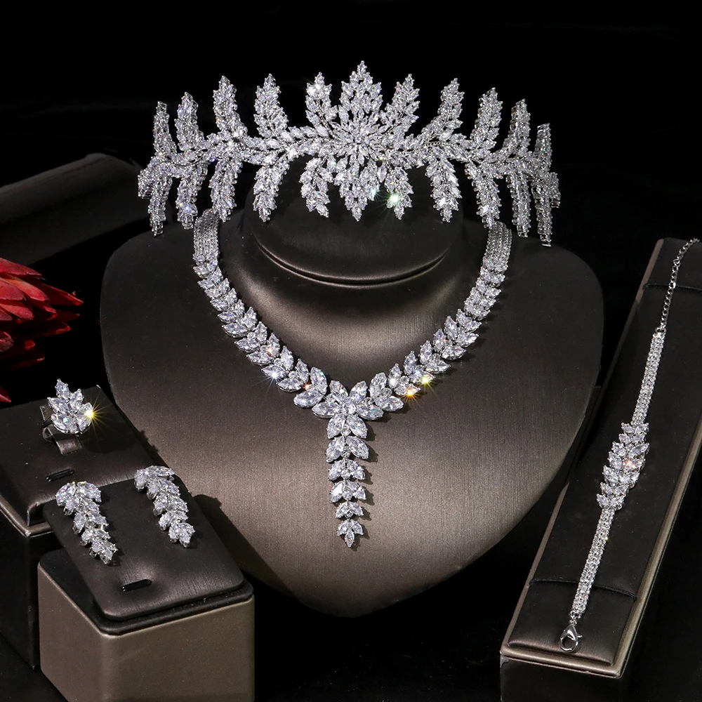 

ASNORA New Luxury Zircon Set Necklace Earring Bracelet Four-piece Crown Ladies Wedding Jewelry Set Ladies Jewelry T0854