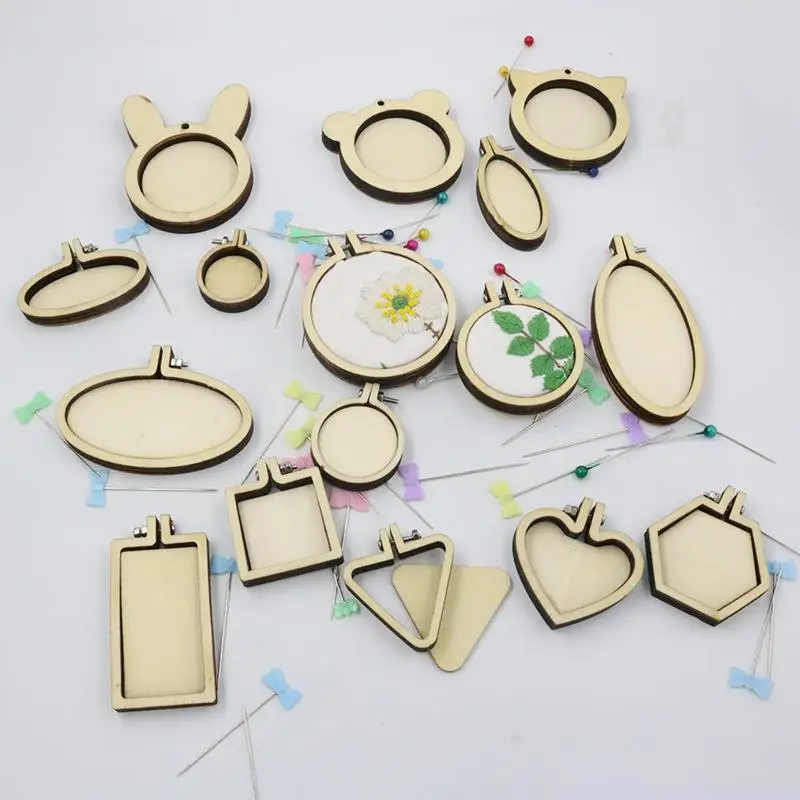 Mini Wooden Embroidery Hoop Ring Cross Stitch Frame Handmade Pendant Crafts Embroidery Circle Sewing Kit DIY Craft Gift Tool