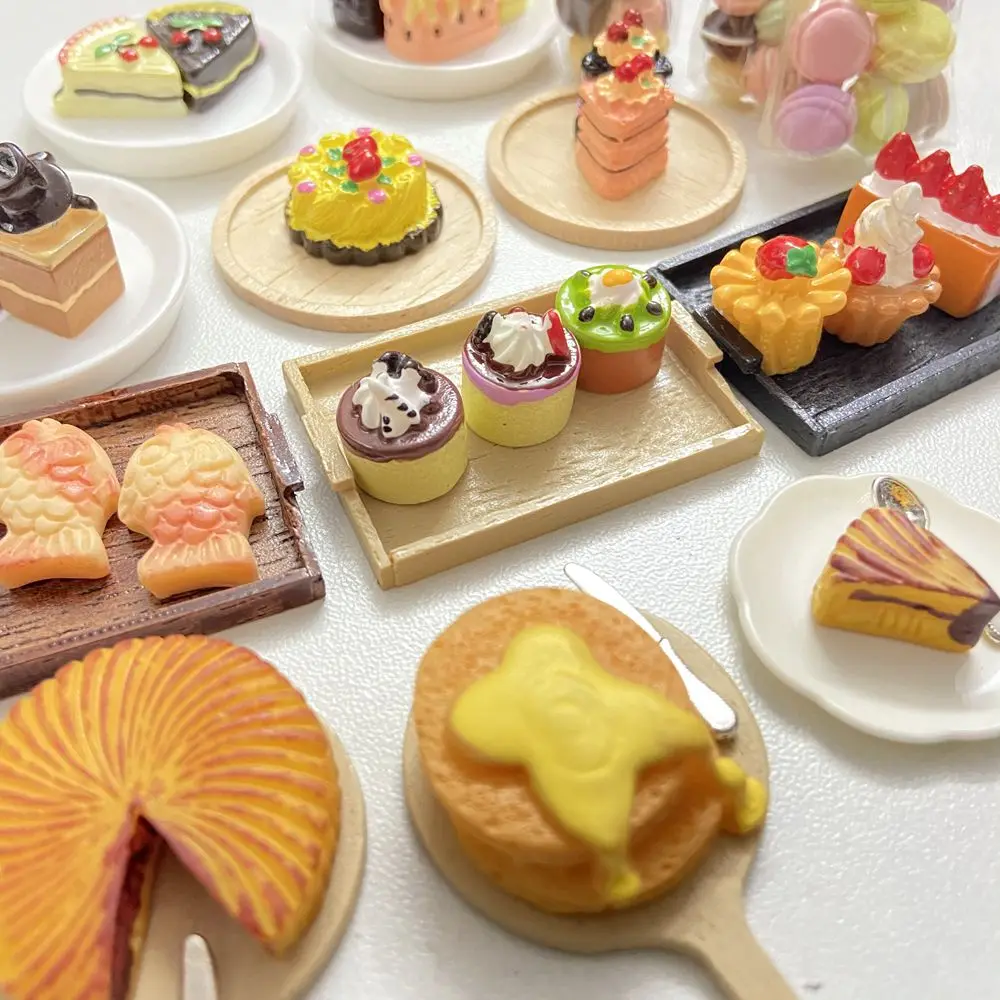 NEW 1/12 Scale Miniature Cake Mini Food for Blyth Barbies OB11 BJD Dollhouse Kitchen Play Toys Accessories