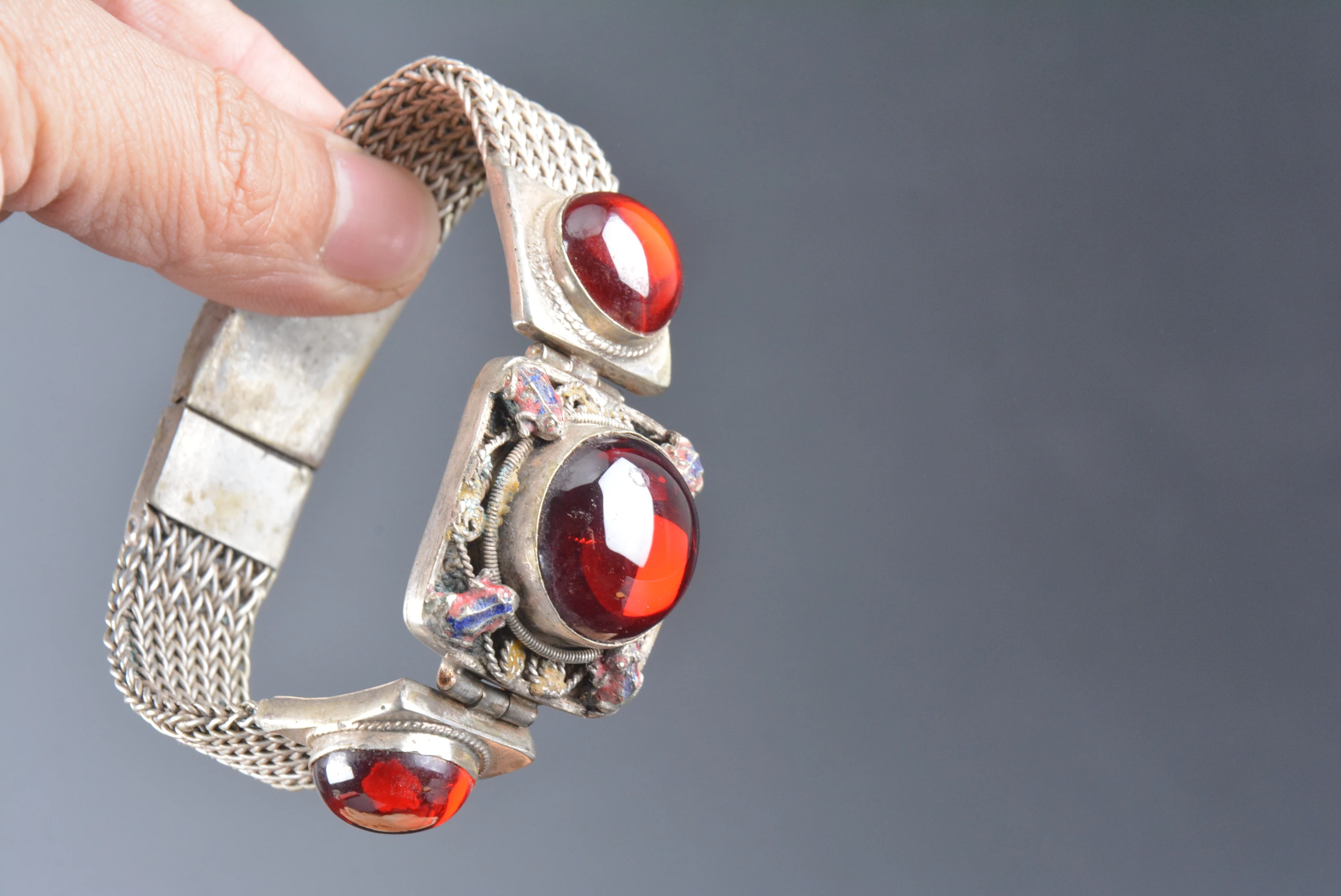 Collections Qing Dynasty beautiful jewelry silver&Cloisonne&Sapphire Bracelet，Red Sapphire Bracelet