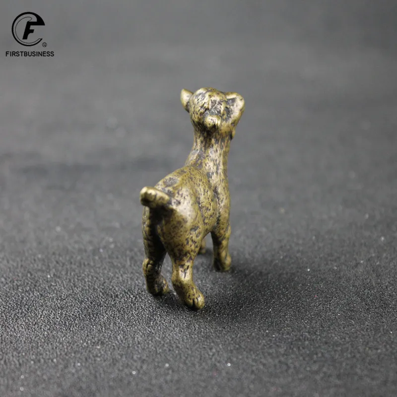 Antique Copper Lamb Statue Decoration Solid Brass Sheep Ornament Vintage Tea Pet Desktop Animal Model Love Home Decor Accessory