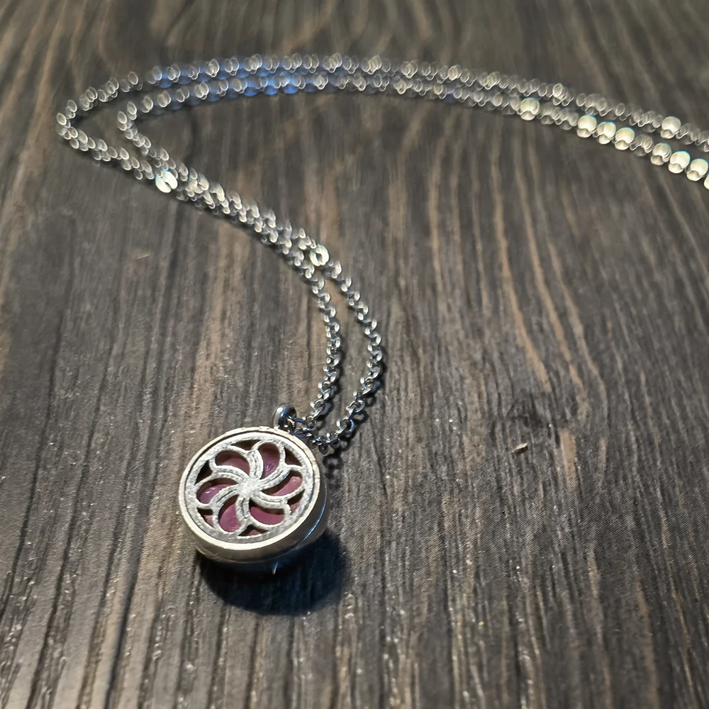 Stainless Steel Aromatherapy Essential Oil Diffuser Necklace Mini Tree Flower 12mm Locket Charm Aroma Perfume Pendant Necklace