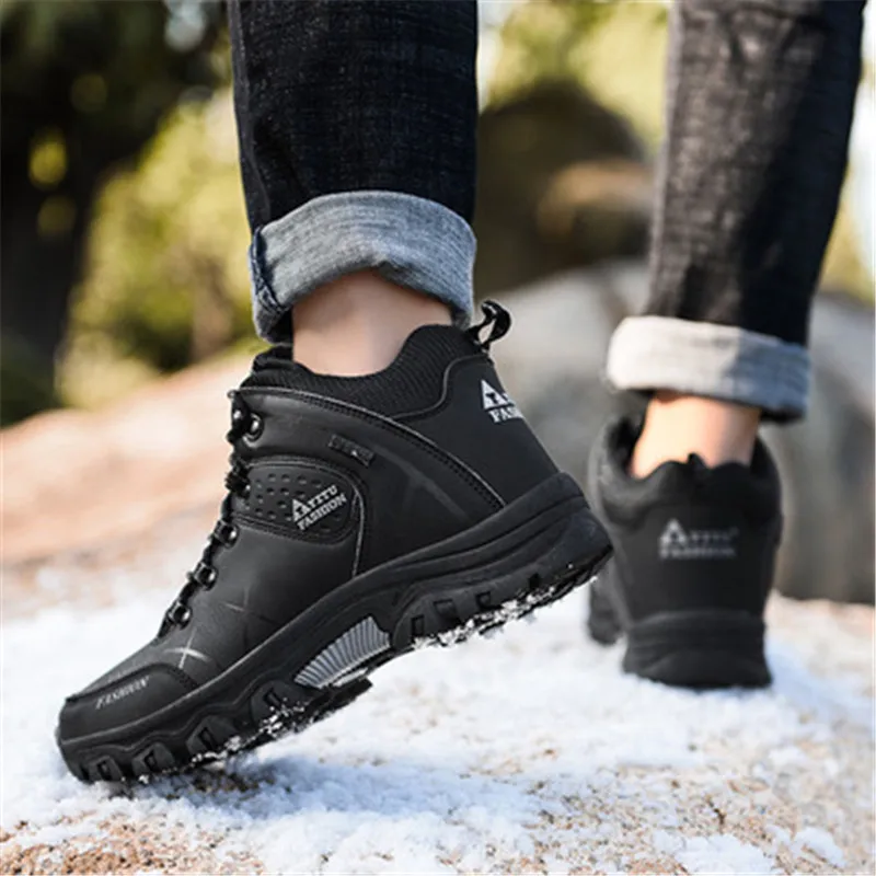 Men Snow Boots Waterproof Non-slip Sneakers Warm Boots Outdoor Hiking Boots Rubber Wear-resistant Work Shoes Size 39-47