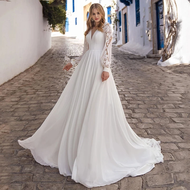 Charming Beach Wedding Gowns Lace Bridal Dresses Long Sleeve Jewel Neck Back Out Wedding Gowns 2024 Boho Chiffon On Sale