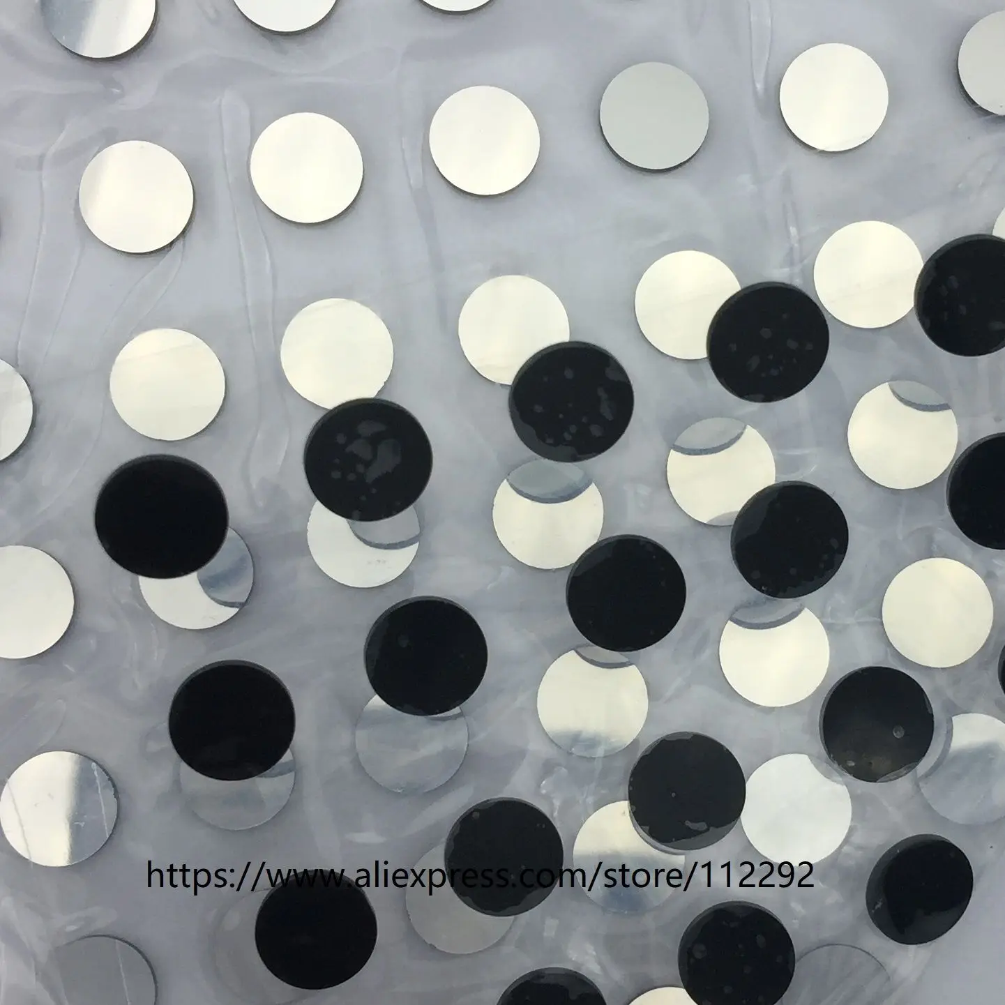 Filtre passe-eau infrarouge noir à bande étroite, 808nm