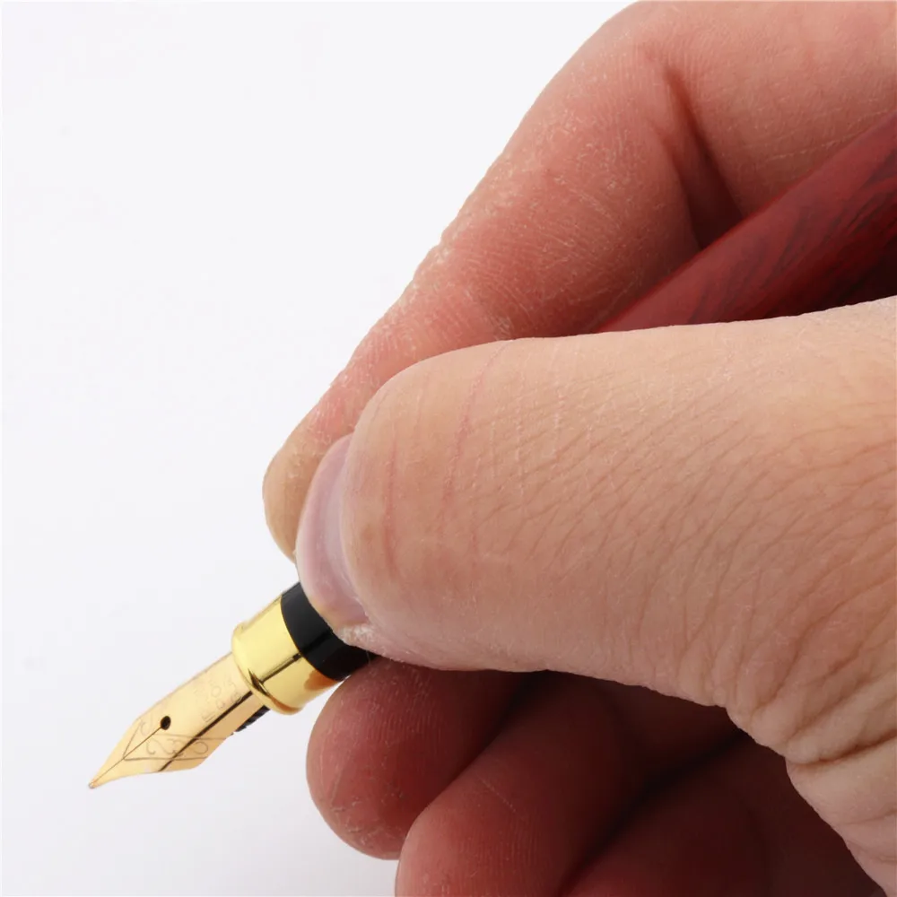 جودة فاخرة 521 قرطاسية خشبية حمراء للطلاب مكتب الأعمال قلم حبر متوسط المنقار جديد