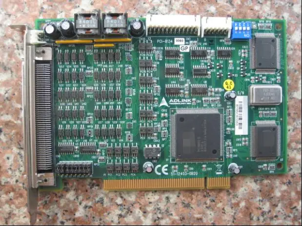 PCI-8134 100% Test OK Original 4-AXIS MOTION CONTROLLER