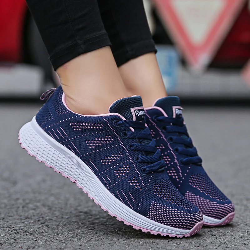 Couple Sports Shoes Women Walking Shoes Breathable Casual Sneakers Outdoor Lightweight Trainers Size 35-44