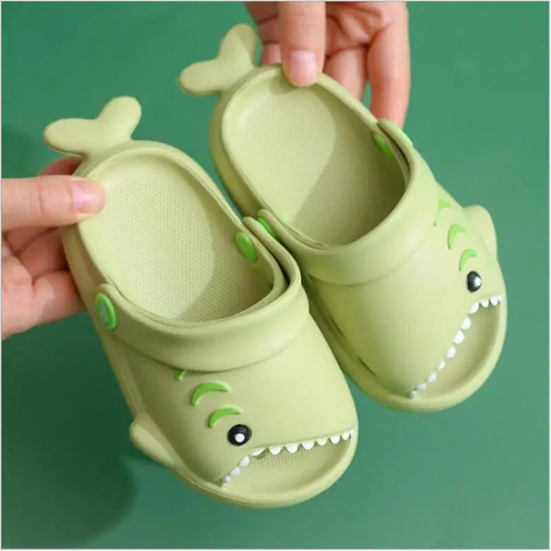 2-5y Kids Mules & Clogs Summer Boy Girl Sandals Flat With Non-Slip Cartoons Beach Slippers Children Garden Shoes Hy14