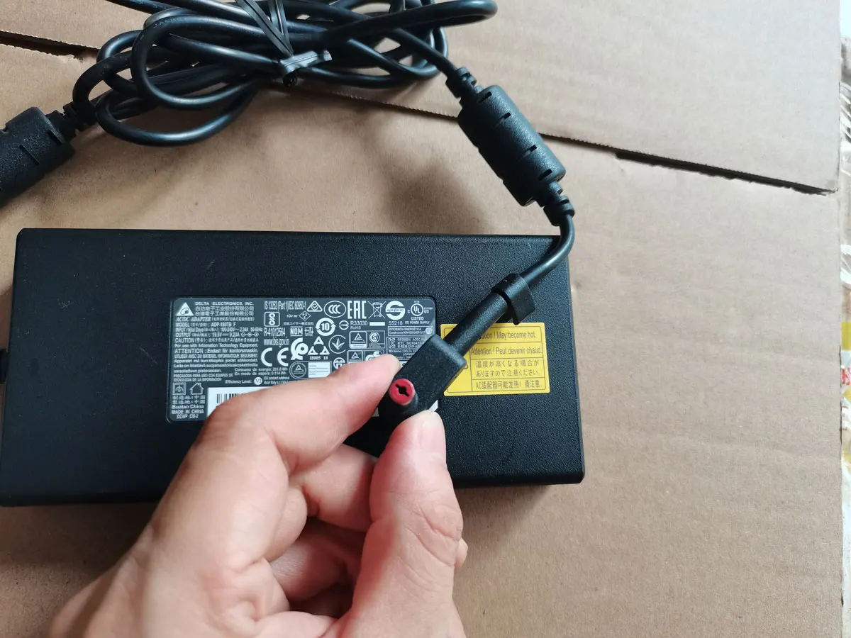 Imagem -03 - Slim Delta-ac Adaptador para Acer Predator Triton 500 Puryuan Genuíno 19.5v 9.23a 180w 5.5x1.7 mm Adp180tb f Pt51551 Pt515-517746