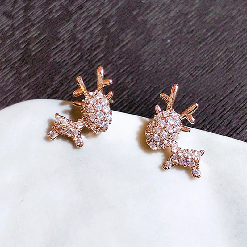New Christmas Deer Stud Earrings for Women Cute Animal Elk Rhinestone Earring Merry Christmas New Year Wedding Jewelry Gifts