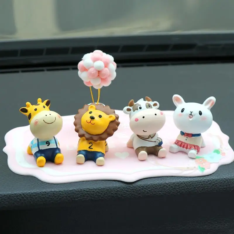 Car Interior Decoration Cute Cartoon Animal Lion Giraffe Ox Tiger Look Up Sky Desk Ornaments Balloon Auto Accessories Gifts Toys