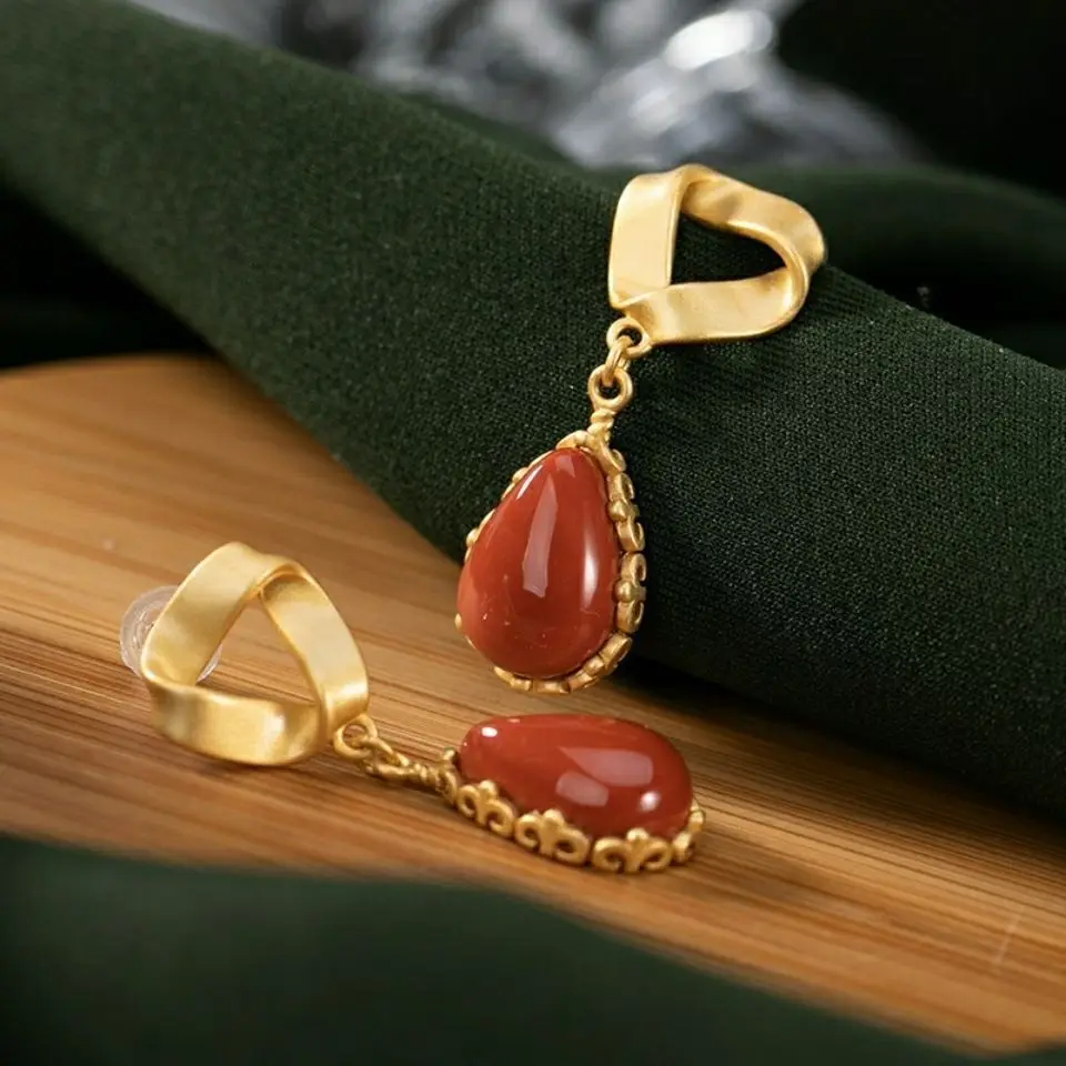 Designer original new ancient gold craftsmanship drop-shaped Hetian jade earrings elegant and luxurious women\'s silver jewelry