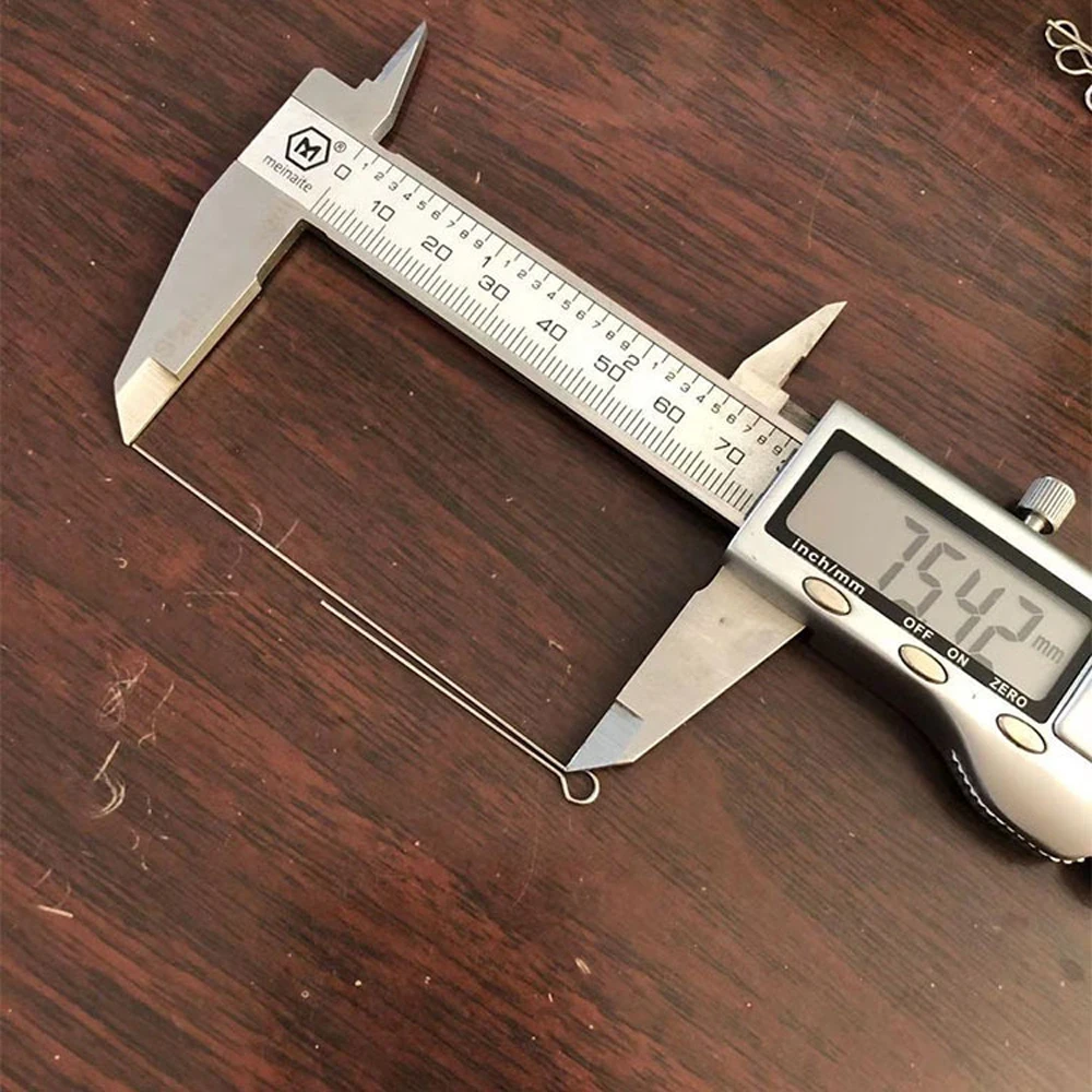 20 pz/lotto fai da te rotante filo di acciaio paillettes 65-75mm piccole parti manuale composito filo mandrino richiamo di pesca esca gancio accessori