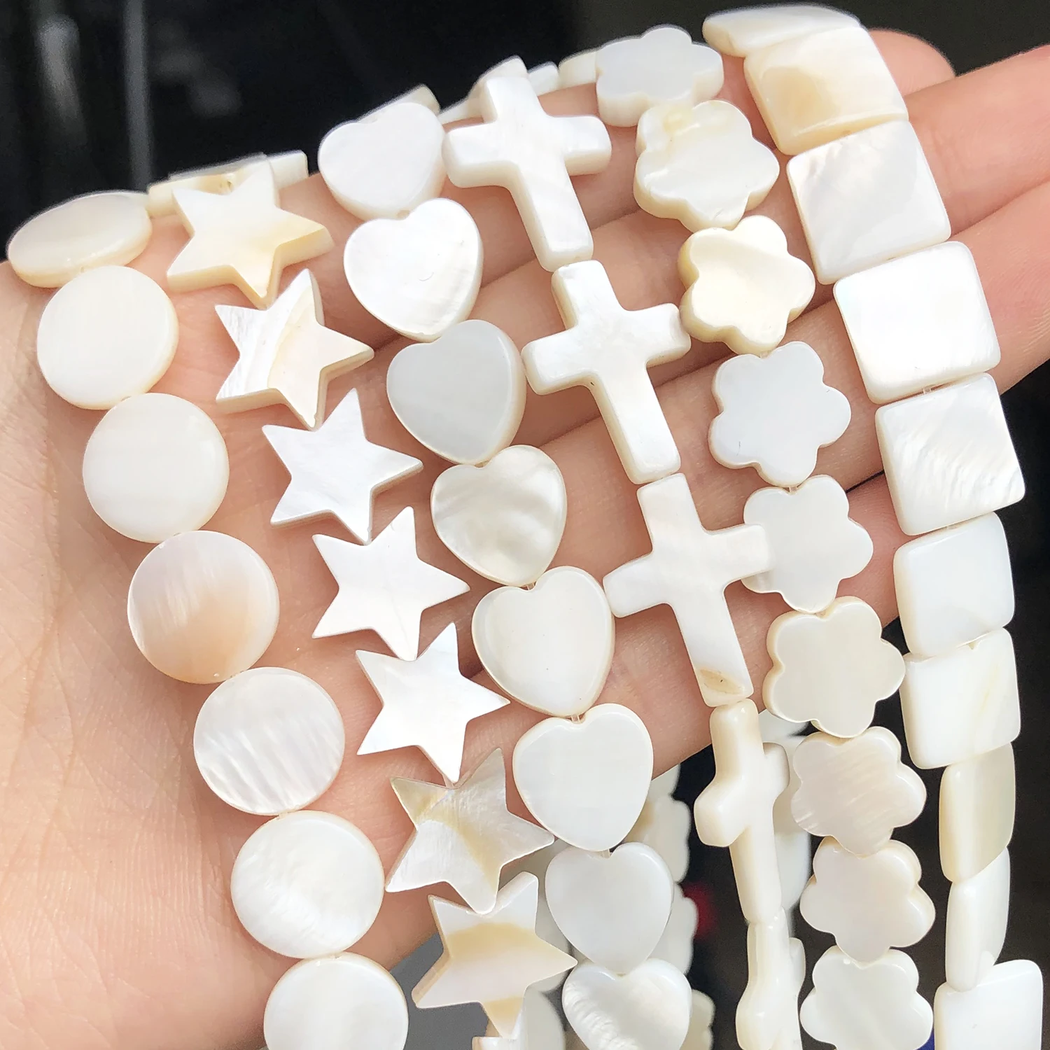 Natural White Freshwater Shell Beads Beads Heart Cross Star Round Mother Of Pearl Loose Beads for Jewelry Making DIY Bracelet