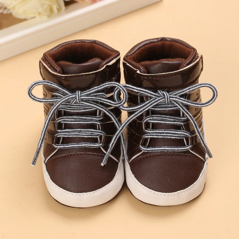 Zapatos marrones súper bonitos para bebés de 3 a 18 meses, zapatillas de bebé para niños pequeños, zapatos casuales para bebés de cuero PU suave