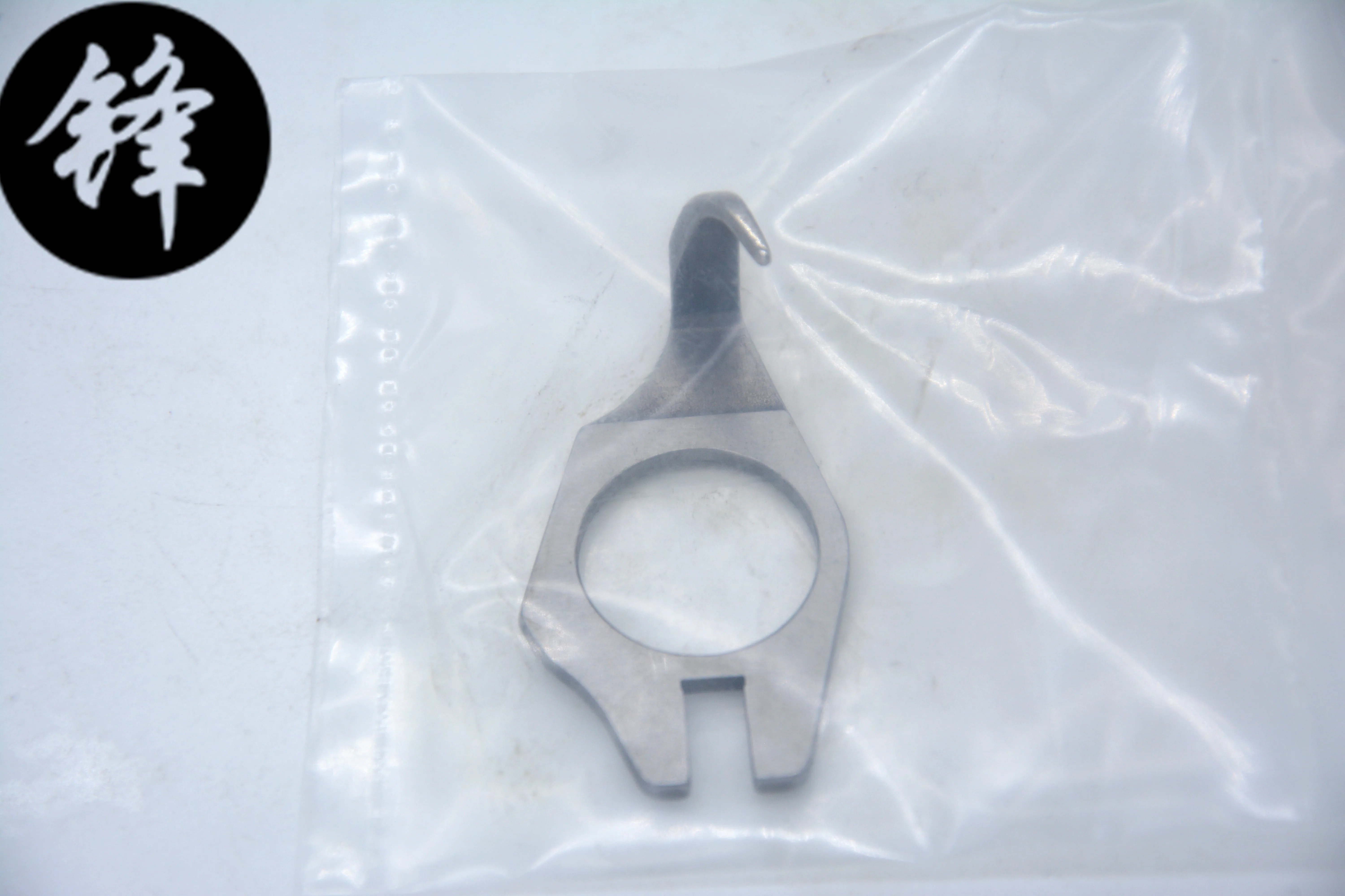 Standard TW3-341 the hook thread split catch point line hook 50WF1-047 sewing machine parts