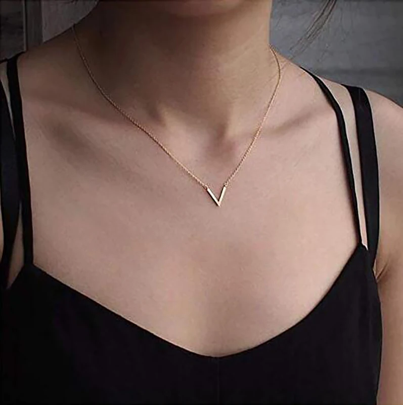 Simple Stainless Steel Letter V Necklace Women Girl Gold/Steel/Rose Color Alphabet Pendant Necklace Party Gift