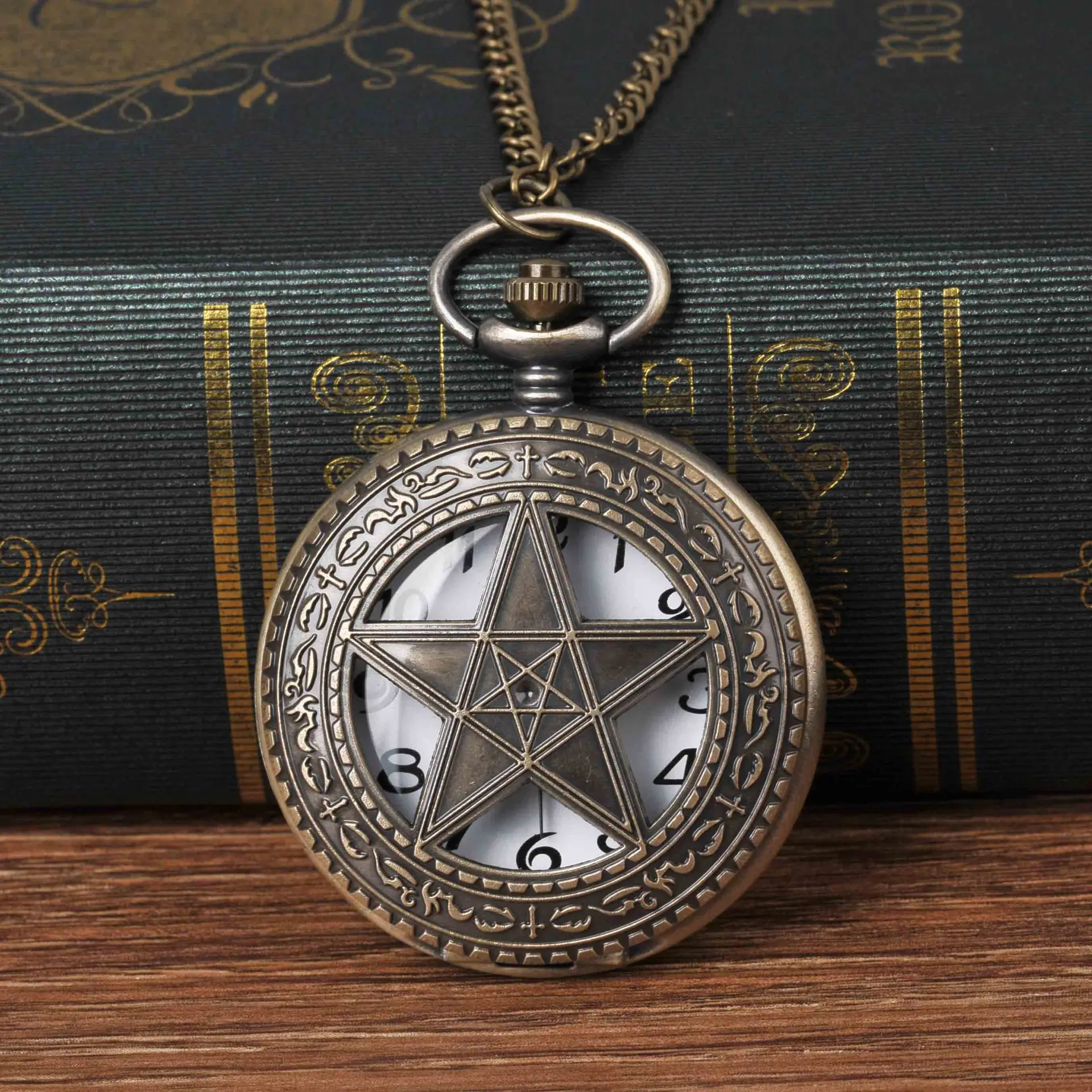 8815Women And Children Large Quartz bronze pocket watch Continuously Empty Perspective Five-pointed Star Pocket Watch For Men,